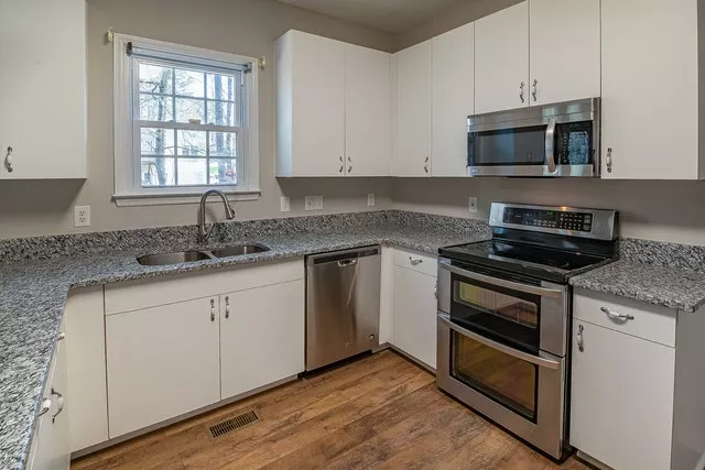 Read more about the article Concrete Countertops: How Much Do Concrete Countertops Cost?